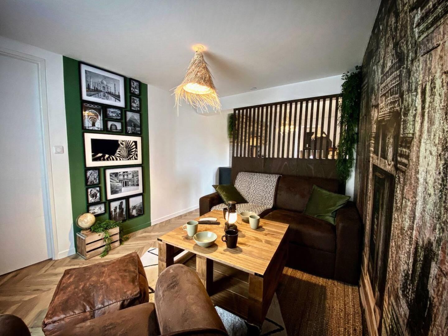 L'Expedition - Best Keys - Experience Unique - Deco Immersive - Lit Queen Size & Canape Convertible - Centre Ville - Netflix & Wifi Illimite - Check-In Autonome - Parking Gratuit Villeneuve-sur-Yonne Eksteriør billede